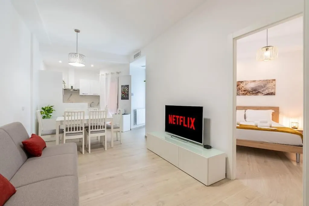 Metro A 1 Min - Casa Elegante - 3 Bagni En Suite Rome Italy